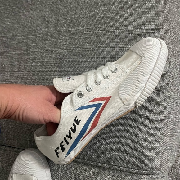 Feiyue women’s sneakers sz 10 - Picture 6 of 7